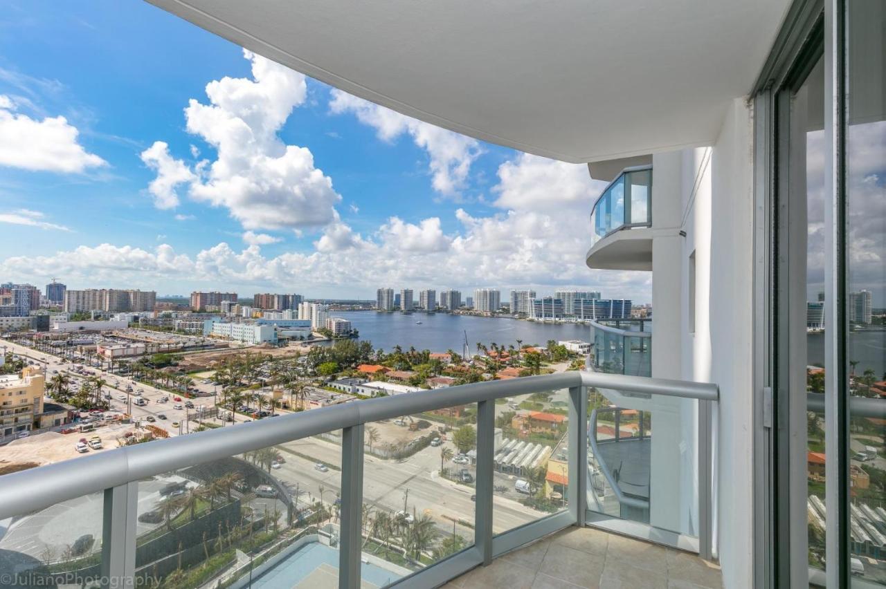 Ocean View 25Th Floor At Marenas Beach Resort By Ammosfl Miami Beach Eksteriør bilde